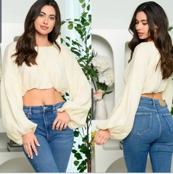 emory park Tops - Emory Park Crop Top Long Puff Sleeve cropped blouse Ivory cream New Large